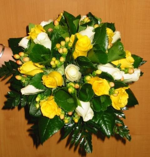 bouquet-rond-colore-42666.jpg