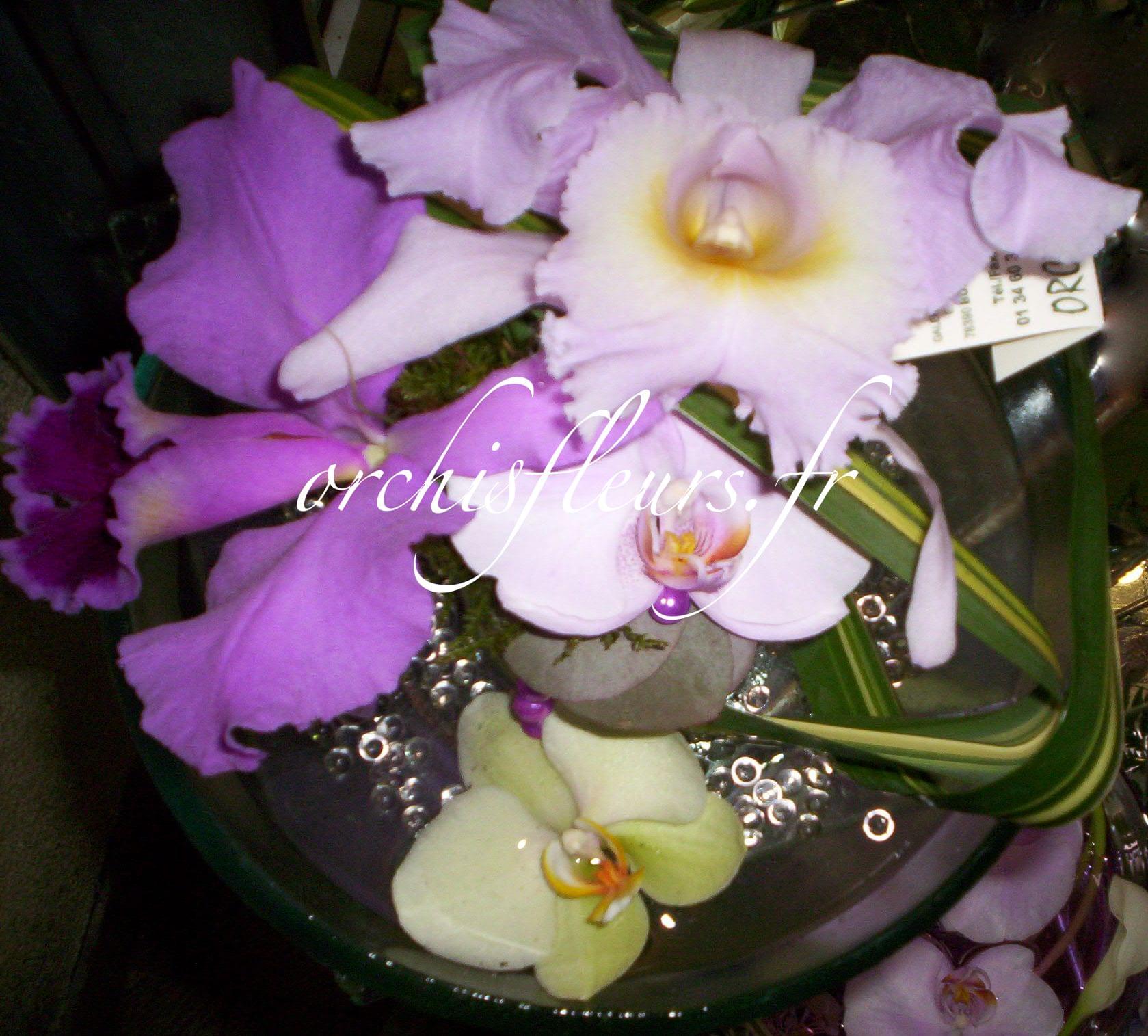 Centre de table rond fleuriste Bois d'Arcy Centre de table rond fleuriste Bois d'Arcy