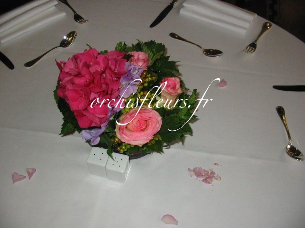 Centre de table rond fleuriste Bois d'Arcy Centre de table rond fleuriste Bois d'Arcy