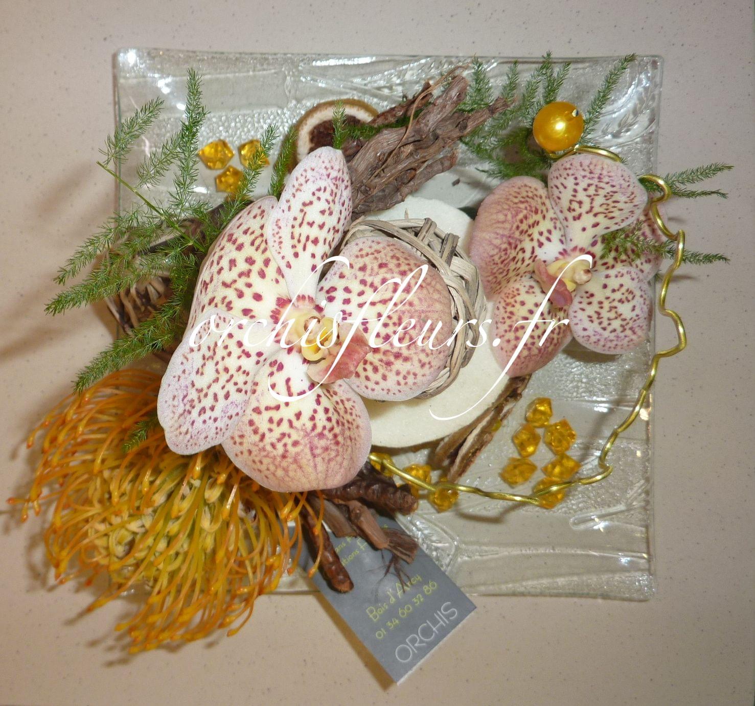 Centre de table rond fleuriste Bois d'Arcy Centre de table rond fleuriste Bois d'Arcy